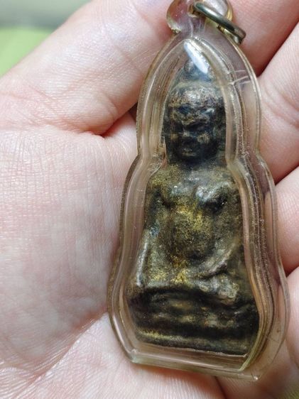 พระหูยานกรุลพบุรีเนื้อชิน