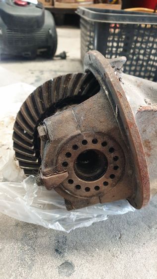 เฟืองท้าย8.39 LimitedSlip ใส่ Triton เบนซิน