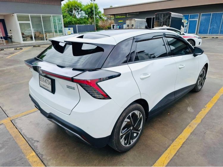 MG MG4 2023 Electric Sedan ไฟฟ้า เกียร์อัตโนมัติ ขาว รูปที่ 3