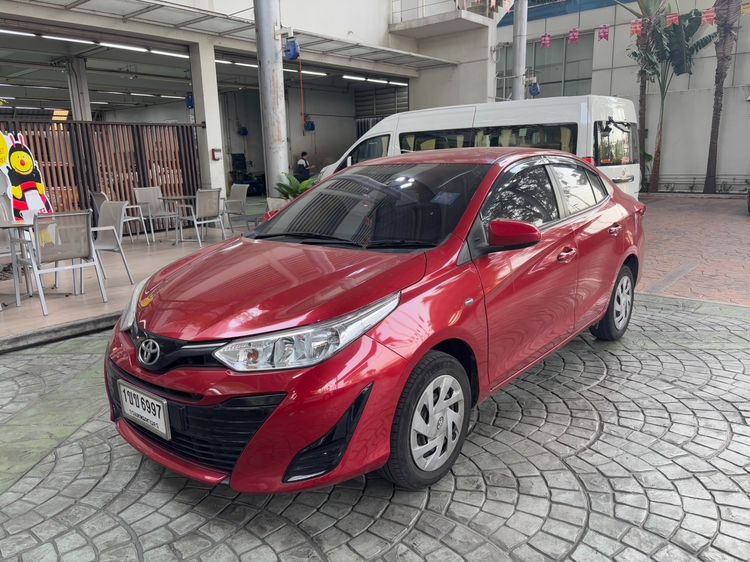 Toyota Yaris ATIV 2020 1.2 Entry Sedan เบนซิน ไม่ติดแก๊ส เกียร์อัตโนมัติ แดง รูปที่ 3