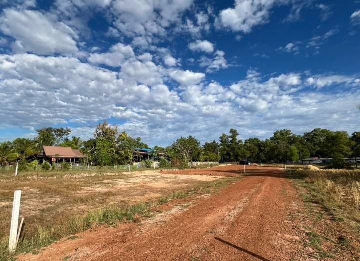 ขายที่ดินทำเลสวย ใกล้สนามบินสกลนคร พื้นที่ ฮางโฮง ทำเลดี วิวสวย  รูปที่ 2