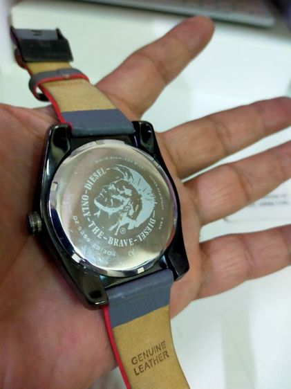 นาฬิกา DIESEL ของแท้ 44ม. สภาพดี ไม่มีรอย ตัวเรือนสวย รูปที่ 3