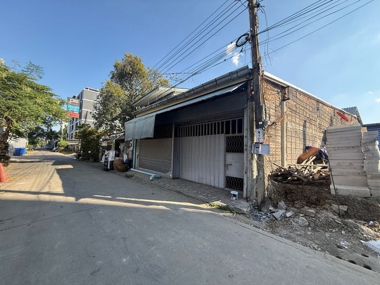 ที่ดินลาดพร้าว 87 ซอย 23 รูปที่ 2