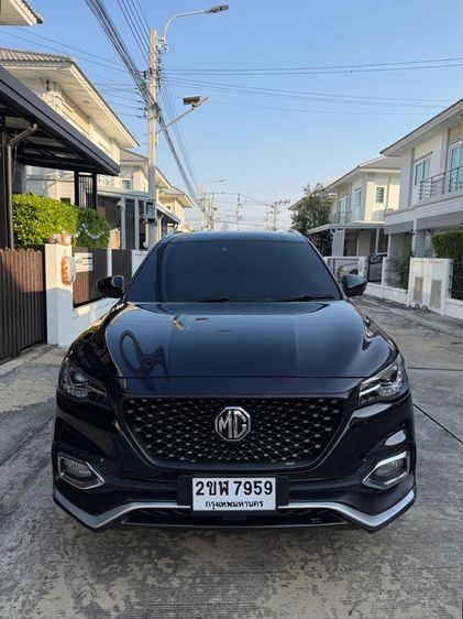 รถ MG HS 1.5 X สี ดำ