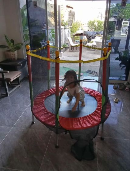 แทรมโพลีนสําหรับเด็ก รูปที่ 3