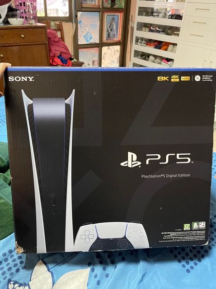 เครื่องเกมส์โซนี่ เพลย์สเตชั่น PS5 (Playstation 5) เชื่อมต่อไร้สายได้  Sony PlayStation 5 Digital Edition 
