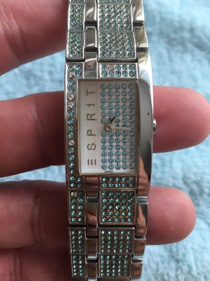 นาฬิกา ญ ESPRIT