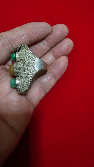 แหวนวินเทจทรงพลัง รูปที่ 4