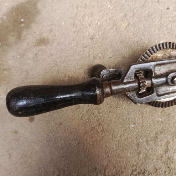 สว่านมือหมุนงานเก่า USA Stanley รูปที่ 6