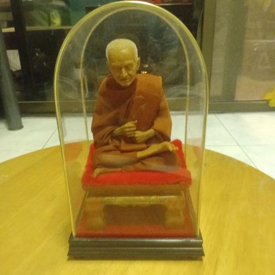 พระรูปเหมือนหุ่นขี้ผึ้งสมเด็จโต