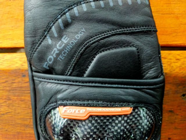 ✅✅ ถุงมือ force crown glove สวยๆครับ 600บาท รูปที่ 4