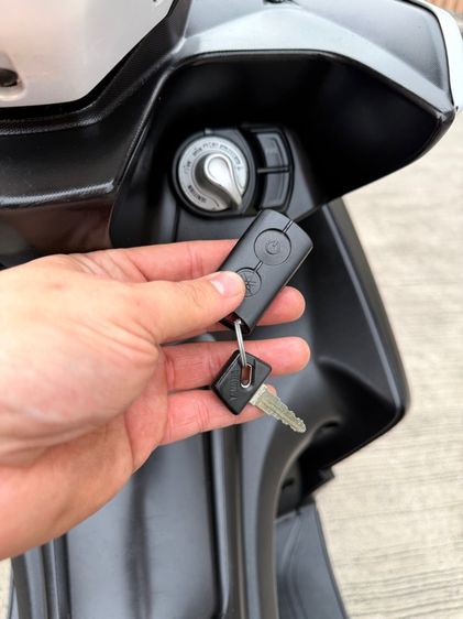 ขาย YAMAHA AEROX 155cc จดทะเบียนปี2019 ABS กุณแจรีโมท สภาพสวยเดิมๆ รถมือเดียว รูปที่ 9