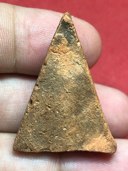 พระนางพญาพิมพ์เข่าโค้ง รูปที่ 6