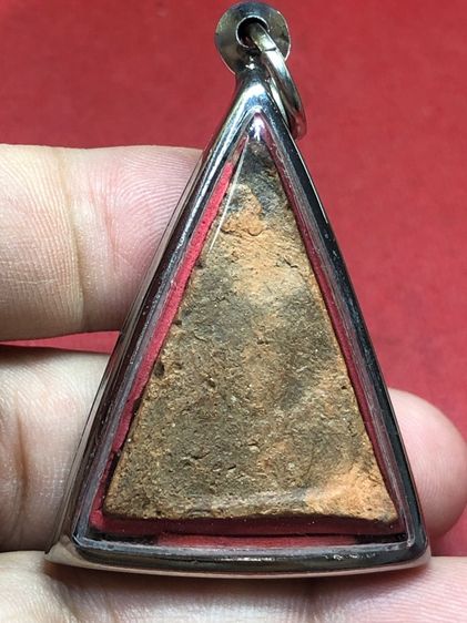 พระนางพญาพิมพ์เข่าโค้ง รูปที่ 2