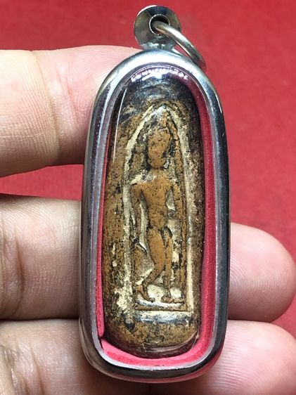 พระลีลาเม็ดขนุน