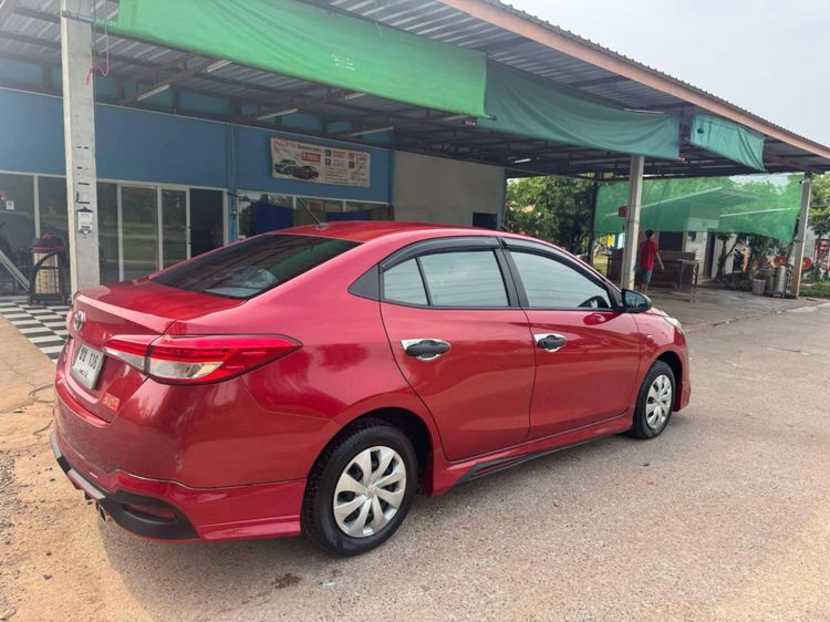 Toyota Yaris ATIV 2019 1.2 J Eco Sedan เบนซิน เกียร์อัตโนมัติ แดง รูปที่ 4
