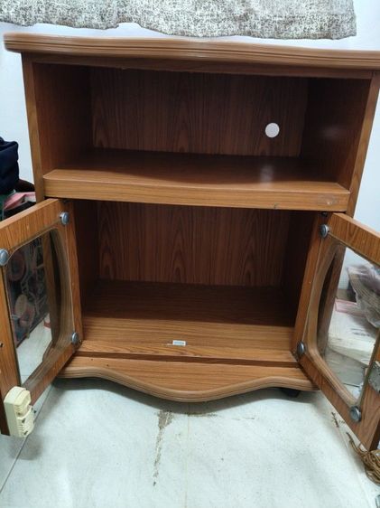 ขายตู้วางทีวี แบบมีล้อเลื่อน 
ก60ซม.×ย42× ส 86
 ไม่ค่อยได้ใช้งาน เก็บอย่างดียว
    ราคา550฿  พิกัดนาป่า📌🥰
   สนใจทักแชทจ้า🥰
 รูปที่ 3