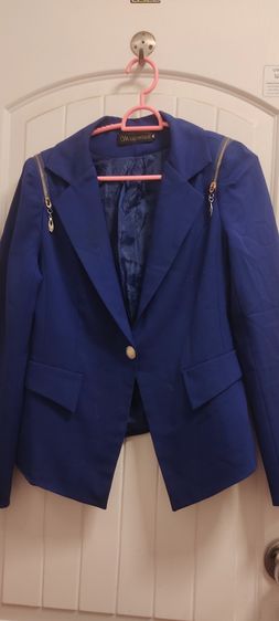 เสื้อสูทแฟชั่น ชุดใส่ทำงานเก๋ๆ รูปที่ 2