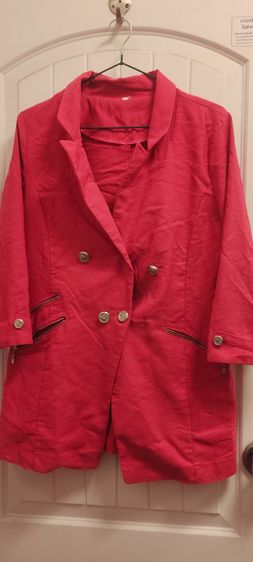 เสื้อสูทแฟชั่น ชุดใส่ทำงานเก๋ๆ รูปที่ 5