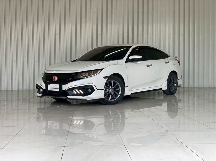 รถ Honda Civic 1.8 EL i-VTEC สี ขาว