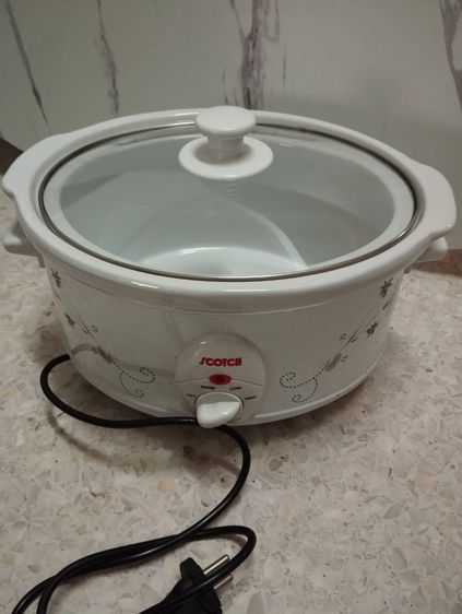 มือ2 หม้อตุ๋นไฟฟ้า (Slow Cooker) ยี่ห้อ Scotch ครับ เป็นอุปกรณ์ที่เหมาะมากสำหรับการทำอาหารประเภทตุ๋น ต้มจืด