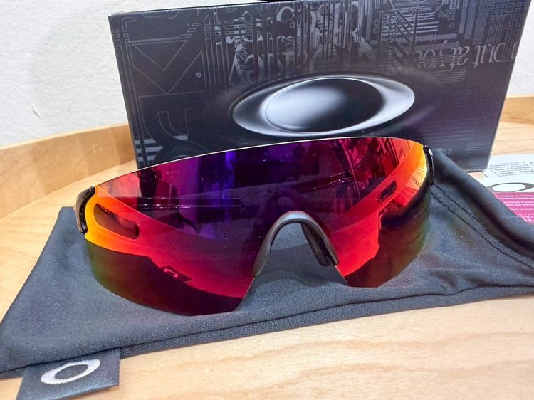 Oakley  รูปที่ 3