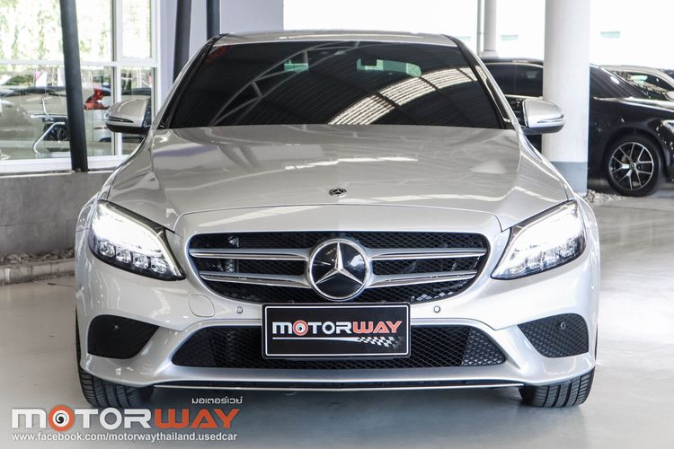 Mercedes-Benz C-Class 2022 C220 Sedan ดีเซล เกียร์อัตโนมัติ บรอนซ์เงิน รูปที่ 3