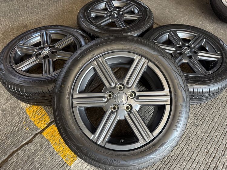 HONDA HR-V. ขอบ 17 นิ้ว 🛞