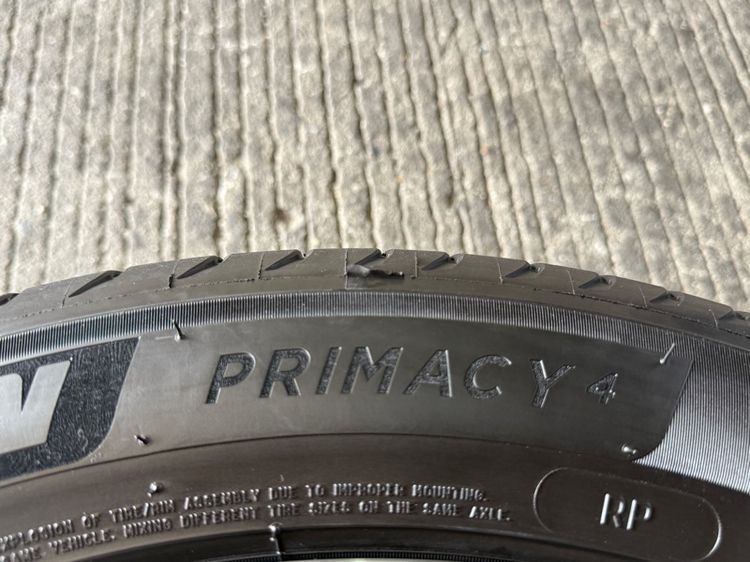 Toyota Corolla Cross GR Sport 18 นิ้ว Top 🛞 รูปที่ 5