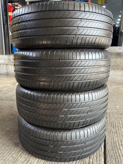 Toyota Corolla Cross GR Sport 18 นิ้ว Top 🛞 รูปที่ 9