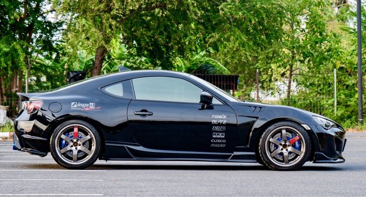 Toyota 86GT 2013 2.0 Sedan เบนซิน ไม่ติดแก๊ส เกียร์ธรรมดา ดำ รูปที่ 4