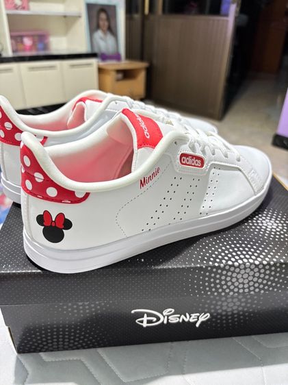 รองเท้าผ้าใบ รูปที่ 2