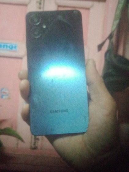 อื่นๆ 128 GB SAMSUNG GALAXY A06 5G มือสองจอขาดเปลี่ยนจอใช้ได้ปกติ