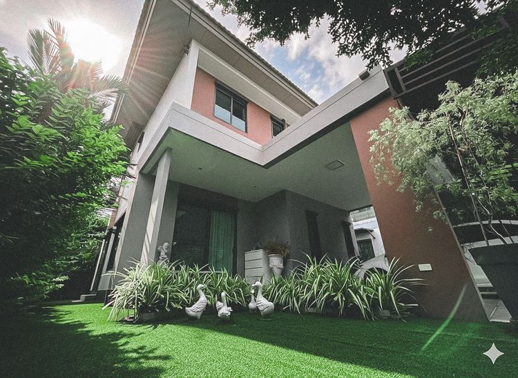 Sansiri ตกแต่งครบ 2015 ขายขาดทุน เจ้าของไปต่างประเทศ บ้านเดียวบุราสิริ วงแหวน อ่อนนุช รูปที่ 2