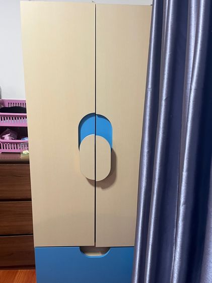 ตู้เสื้อผ้า Koncept