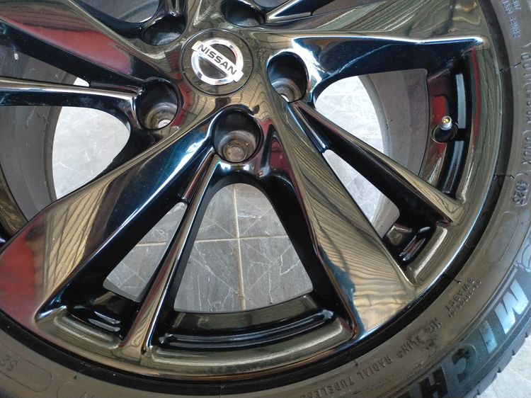 แม็กนิสสัน ขอบ17 สีอบpowder coat พร้อมยางมิชลิน 225 50 17 ปลายปี23 ยางสวยทุกเส้น ใส่จุ๊ค  teana เซลฟี่1 รูปที่ 6