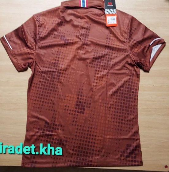 เสื้อโปโล M150 WARRIX คอปกตัดเย็บแบบปกสั้น ทันสมัย สีน้ำตาล ไซส์ (M.) พร้อมกระดุมเล็ก 2 ข้างไว้กระชับปก (Original) รูปที่ 3