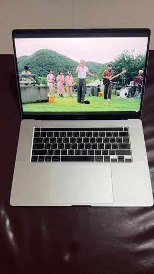 Macbook Pro 16 Touch Bar silver รูปที่ 2