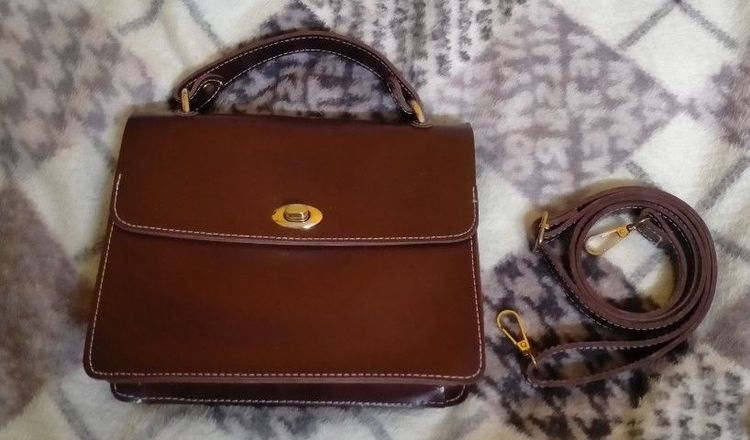 ชุดเอี๊ยม แยกชิ้นได้ งานสวยใหม่ รวมส่ง รูปที่ 5