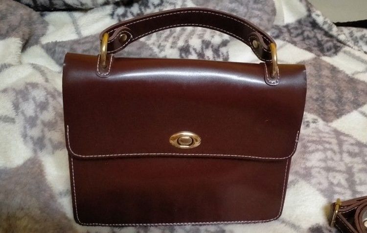 ชุดเอี๊ยม แยกชิ้นได้ งานสวยใหม่ รวมส่ง รูปที่ 4