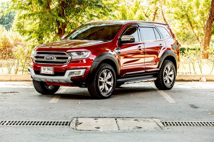 Ford Everest 2015 2.2 Titanium Plus Utility-car ดีเซล เกียร์อัตโนมัติ แดง รูปที่ 2