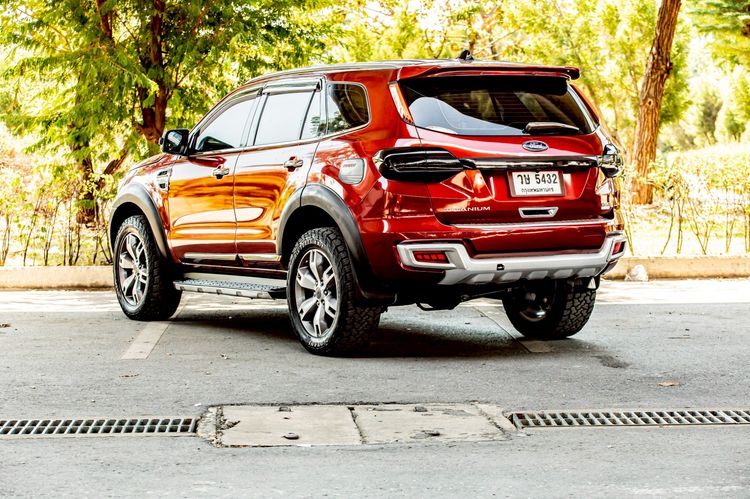 Ford Everest 2015 2.2 Titanium Plus Utility-car ดีเซล เกียร์อัตโนมัติ แดง รูปที่ 4