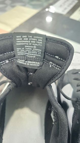 ขาย Nike panda ไซส์ 10.5 กล่องไมม่มีนะครับลอยน้ำไปแล้ว ใส่2 ครั้งครับ นอกนั้นเก็บเข้ากล่อง  รูปที่ 10