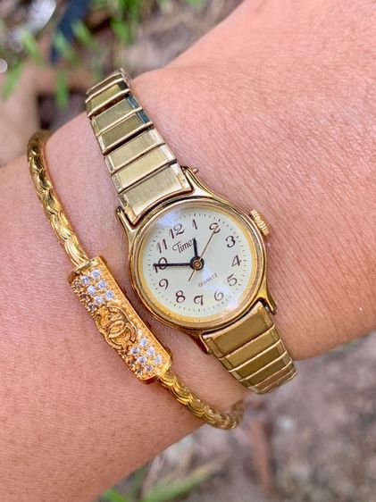 อื่นๆ นาฬิกา timex แท้ ระบบถ่าน