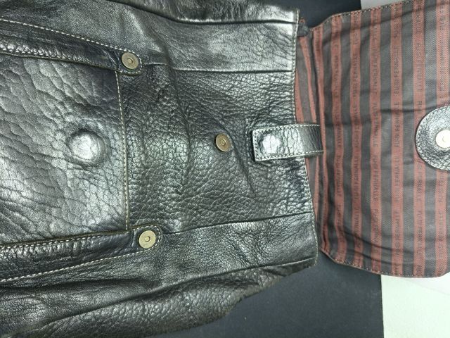 กระเป๋าเป้หนังแท้ แบรนด์ FU-SI FERNALLE (ฟู-ซี่ เฟอนัล) รูปที่ 8