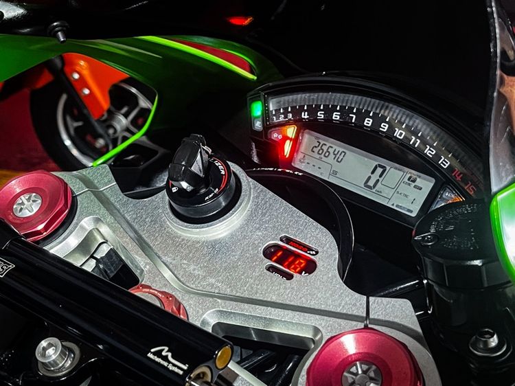 zx10r ดูรถที่กรุงเทพถนนราชพฤกษ์ รูปที่ 11