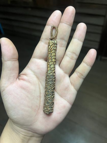 ตะกรุด 4.9 นิ้วเนื้อตะกั่วเลี่ยมเก่าไม่ทราบที่(มีสินค้าหลายรายการกดเข้ามาดูในโปรไฟล์ได้เลยครับ) รูปที่ 2