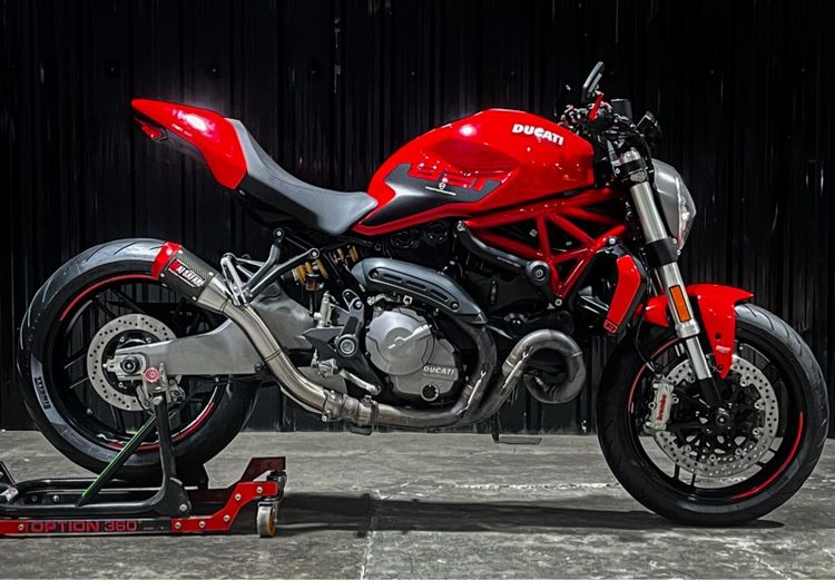 monster 821 ปี22 สีแดง รูปที่ 2