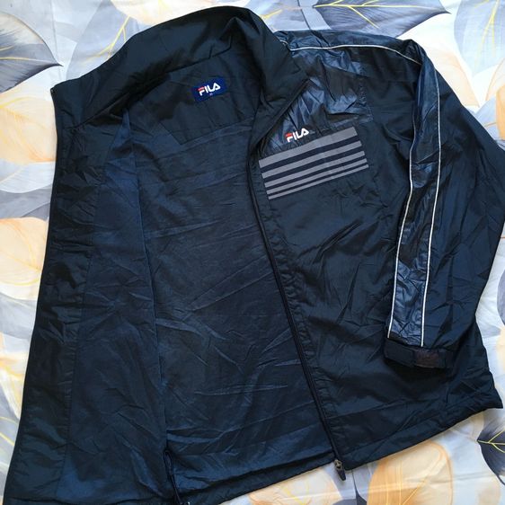 FILA เสื้อแจ็คเก็ต สีกรมท่า มือสองแท้ ดีไซน์สปอร์ต สภาพนางฟ้า ราคาคุ้มค่า รูปที่ 9
