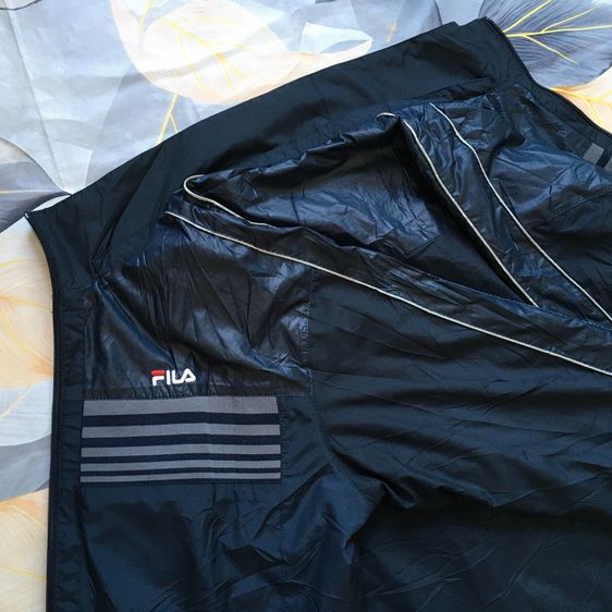 FILA เสื้อแจ็คเก็ต สีกรมท่า มือสองแท้ ดีไซน์สปอร์ต สภาพนางฟ้า ราคาคุ้มค่า รูปที่ 12